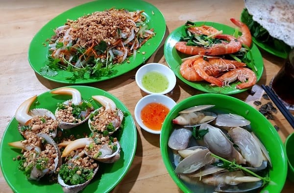 Xuýt xoa 10 địa điểm ăn uống Nha Trang ngon rụng tim 