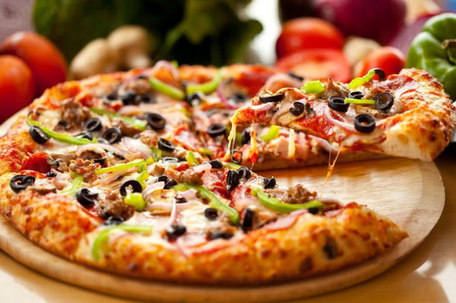 ăn chơi hà nội, review pizza domino nguyễn sơn: không gian, menu, giá cả, hương vị