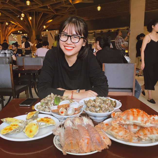 ăn chơi hà nội, review chi tiết bay seafood buffet hồ tây: menu và giá cả, không gian