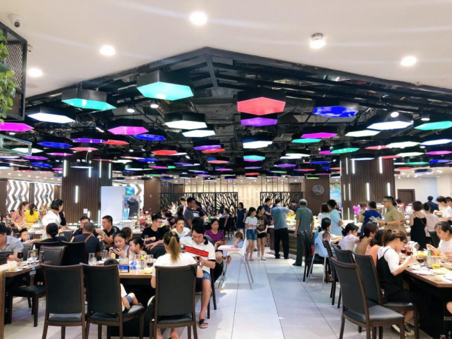 ăn chơi hà nội, poseidon lê trọng tấn: nhà hàng buffet hải sản ngon, rẻ, chất lượng