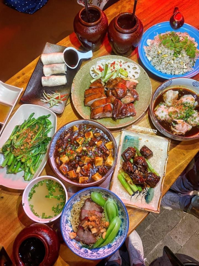 Save ngay 8 quán ăn Nguyễn Văn Cừ ngon must try dành cho team “ăn hàng”