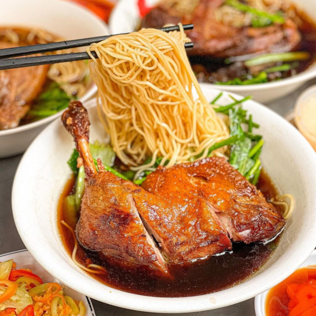 Top 10 quán ăn ngon quận 10 vị cực đỉnh cho team “nghiền ăn”