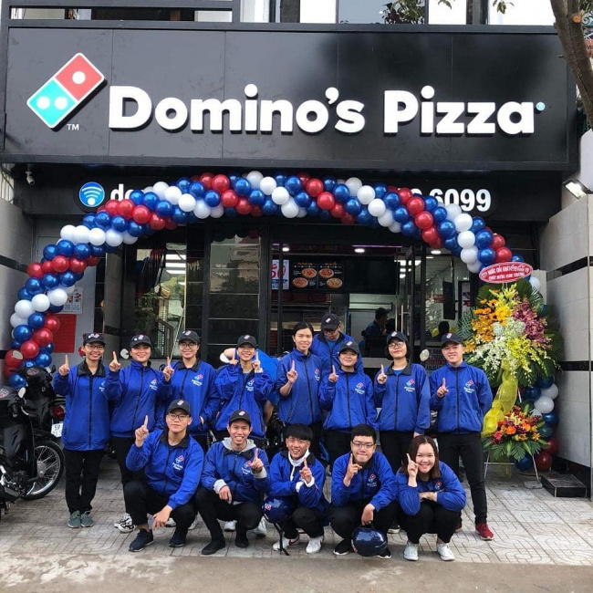 nhà hàng chuỗi, domino’s pizza – thương hiệu pizza nổi tiếng được săn đón hiện nay