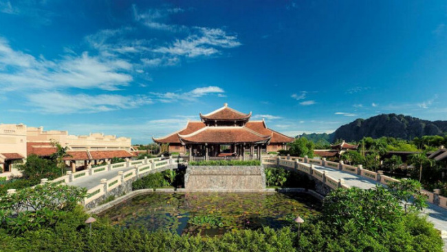 Khám phá Emeralda Resort Ninh Bình – ngôi làng xanh của cố đô Hoa Lư