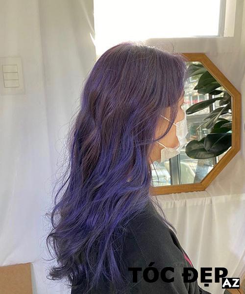 Bạn đã từng thử một kiểu tóc đầy phá cách với màu tóc xanh tím than chưa? Nếu chưa, hãy xem ngay hình ảnh liên quan để khám phá sự độc đáo và thu hút của nó.