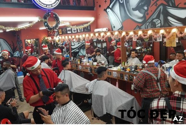 Review cắt tóc nam tại Phú Nhuận được khách hàng đánh giá rất cao vì đội ngũ chuyên viên nhiệt tình, tận tâm và kỹ năng cao. Nơi đây được đánh giá là một trong những tiệm cắt tóc nam tốt nhất ở Phú Nhuận. Hãy đến đây để thử và trải nghiệm dịch vụ!