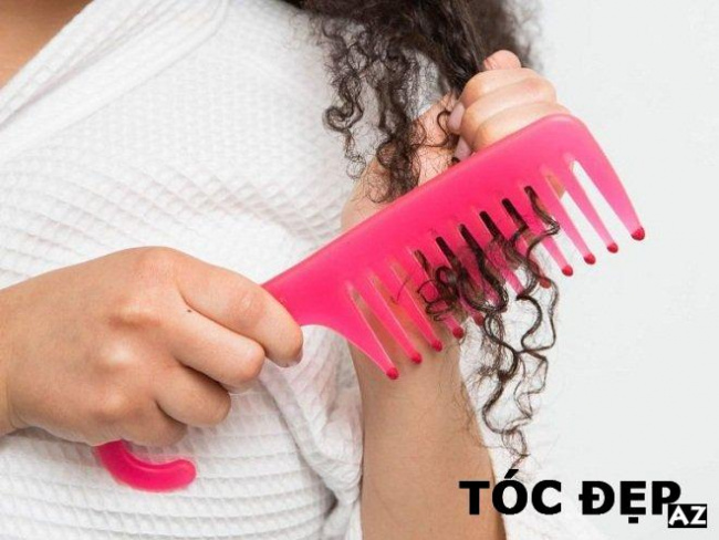 [Review] Chăm sóc tóc đẹp: 20+ cách dưỡng tóc uốn, xoăn tránh hư tổn hiệu quả