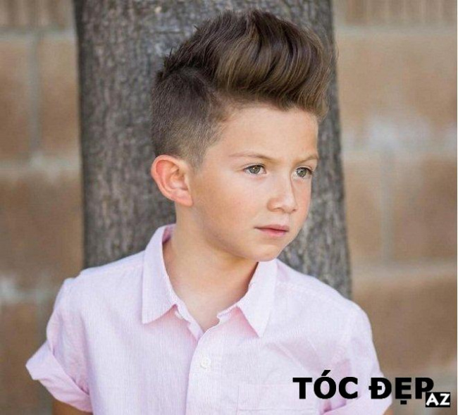 Bạn đang cần tìm kiểu tóc đơn giản và thời trang dành cho bé trai ít tóc? Xem ngay bộ sưu tập TOP 10 kiểu tóc đơn giản cho bé trai ít tóc để tìm ra kiểu tóc hoàn hảo cho cậu nhóc của mình.
