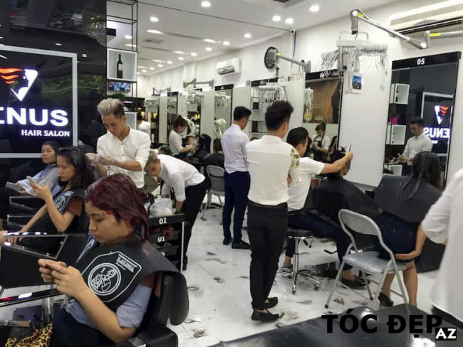 Top 5 tiệm cắt tóc đẹp ở Thanh Xuân