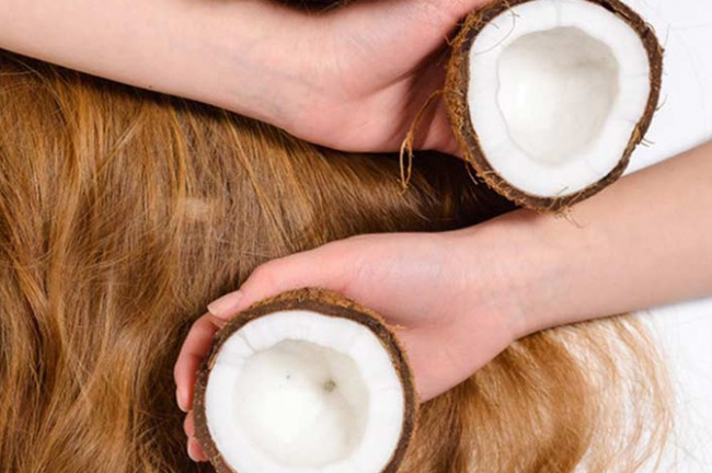 Bí quyết ủ tóc bằng dầu dừa giúp mái tóc chắc khỏe mượt mà