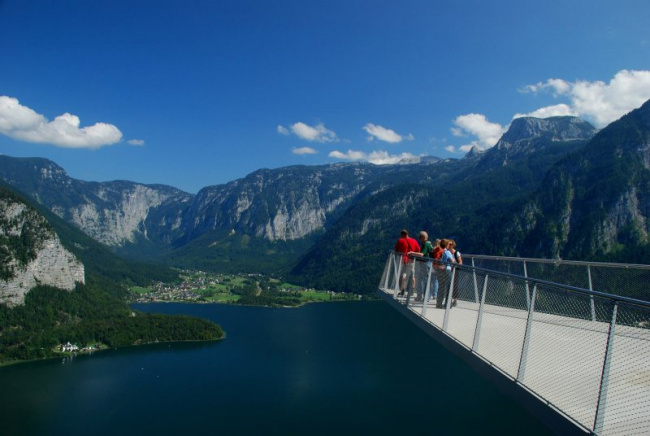 du ngoạn hallstatt – thị trấn bên hồ đẹp nhất thế giới