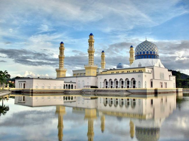 Trọn Bộ Bí Kíp Chinh Phục điểm đến “mới Toanh” – Vương Quốc Brunei Huyền Bí