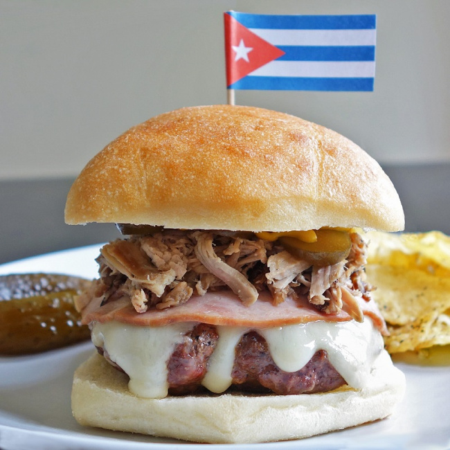 ẩm Thực đường Phố Cuba – Bạn Nên Thử!