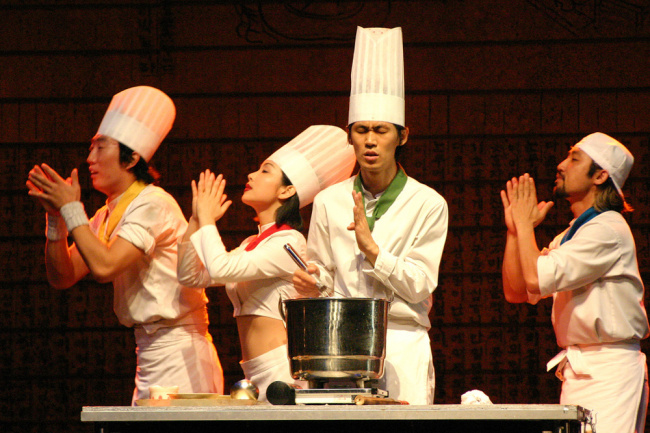 nanta show - show biểu diễn nấu ăn hài hước & hấp dẫn nhất đến từ xứ sở kim chi
