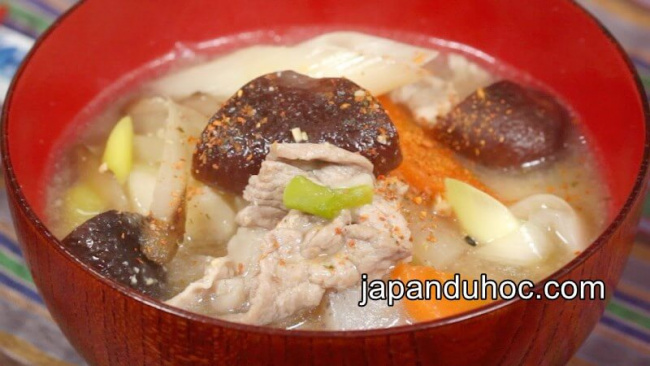 Butajiru – Súp Miso thịt heo ngon miệng kiểu Nhật Bản