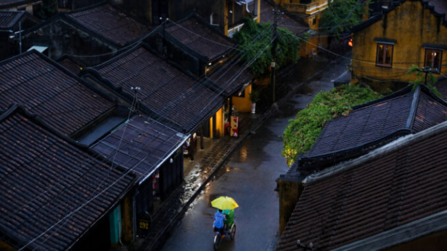 Rain on Hoi An Street