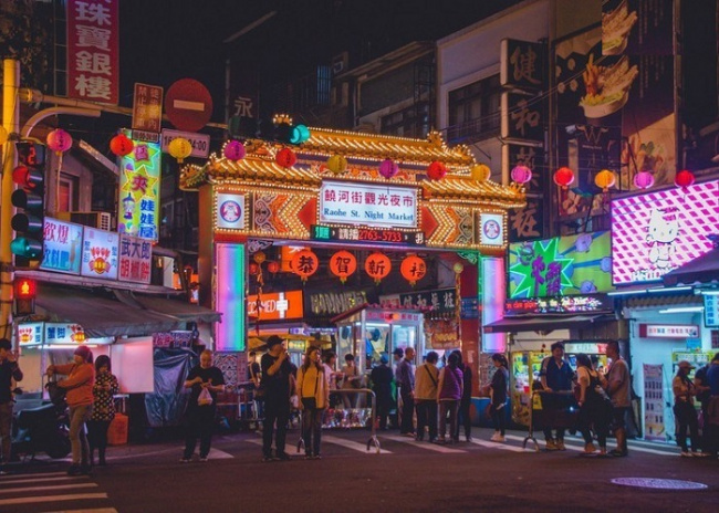 Truy tìm các khu chợ đêm ở Cao Hùng nổi tiếng và thú vị nhất