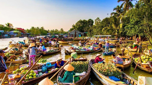 chợ nổi trà ôn – khu chợ mang nét đặc trưng sông nước tại vĩnh long