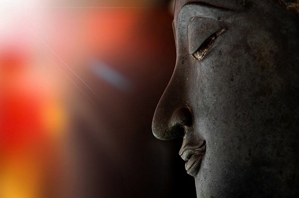 Tại sao Lạc Sơn Đại Phật khóc? Xem những bí ẩn đằng sau giọt nước mắt