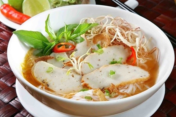 Ăn gì khi du lịch Nha Trang? Hãy tìm lời giải đáp ngay