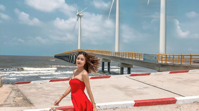 Duyen Hai Tra Vinh Wind Power – a picturesque check-in point in the West