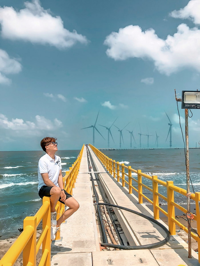 duyen hai wind power, three dongs sea, tra vinh tourist destination, wind power field, duyen hai tra vinh wind power – a picturesque check-in point in the west