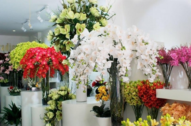 top 10 địa chỉ mua hoa giả để bàn giá rẻ và đẹp tại tphcm
