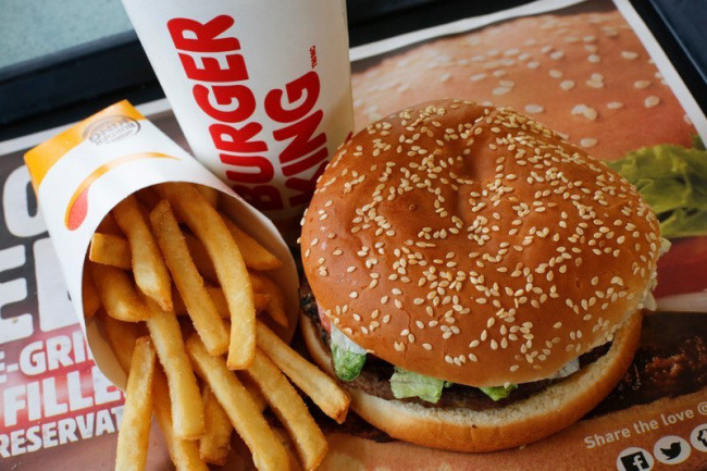 top 10 tiệm hamburger ngon ngất ngây ở sài gòn
