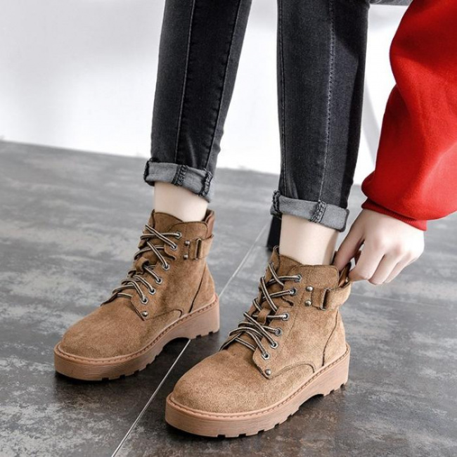 top 10 shop giày boot nữ đẹp, giá rẻ và chất lượng tphcm