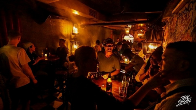 top 10 quán pub sài gòn siêu chill cho ngày mệt mỏi