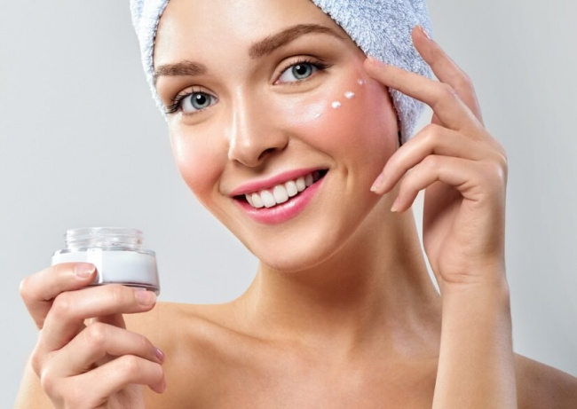 review 5 loại kem dưỡng da olay chất lượng giúp nâng niu chăm sóc cho làn da bạn