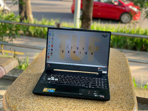 review top 5 sản phẩm laptop chơi game thiết kế đẹp, cấu hình khủng