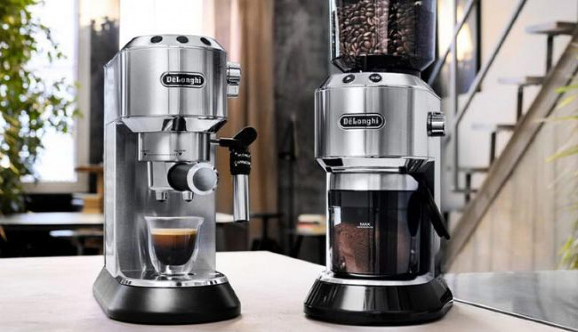 review top 5 sản phẩm máy xay cafe mini thiết kế sang trọng, phù hợp với mọi phong cách không gian quán cà phê