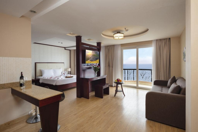 khách sạn 3 sao ở nha trang, bật mí top 27 khách sạn 3 sao view biển nha trang uy tín nhất