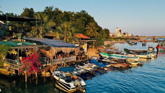 Top 15 Quán Bar Nha Trang Chất Lừ Tha Hồ “Quẩy Tung Nóc”