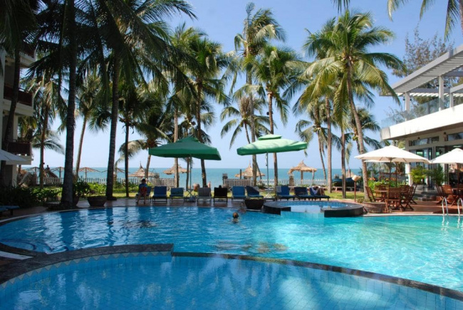 top 10 resort phú quốc đẹp giá rẻ gần biển có hồ bơi đẳng cấp 4-5 sao