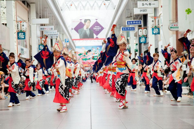 nhật bản, châu á, du lịch ở nhật bản: yosakoi - vũ điệu của những nụ cười