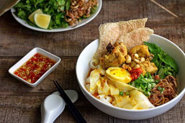 Điểm danh 10 món ăn nhất định phải thử khi du lịch Đà Nẵng
