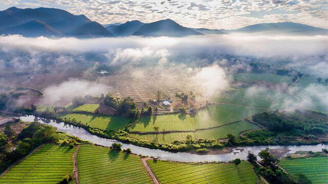 Top 14 ngôi làng và thị trấn đẹp như mơ tại Thái Lan