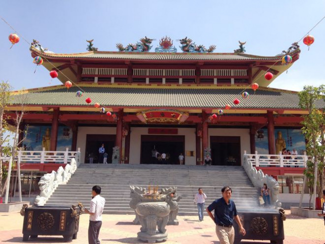 việt nam, top 11 ngôi chùa nổi tiếng bậc nhất việt nam