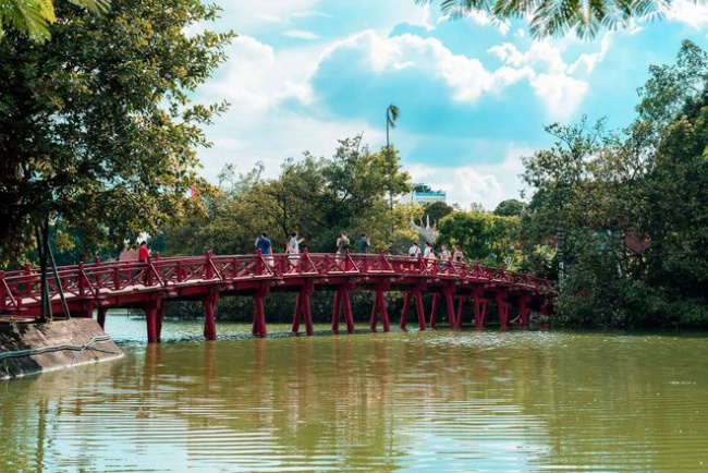 Du lịch Hà Nội, ghé 10 điểm tham quan không thể bỏ lỡ