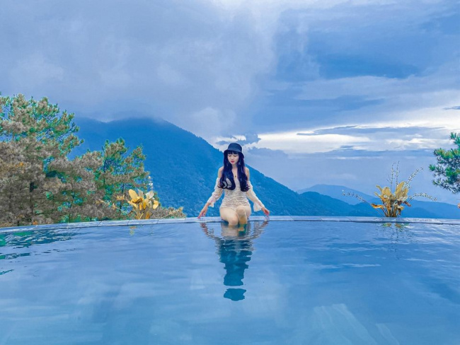 gợi ý những resort tam đảo đẹp có hồ bơi view núi rừng mộng mơ