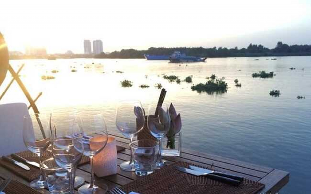 top 10+ nhà hàng, quán ăn ven sông sài gòn ngon view đẹp