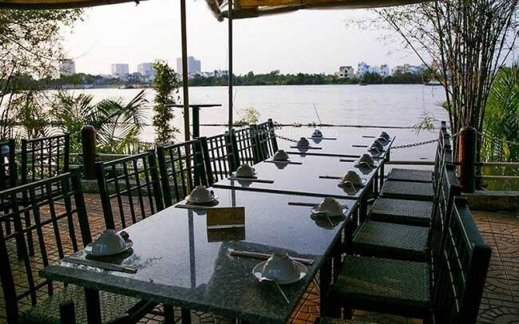 top 10+ nhà hàng, quán ăn ven sông sài gòn ngon view đẹp