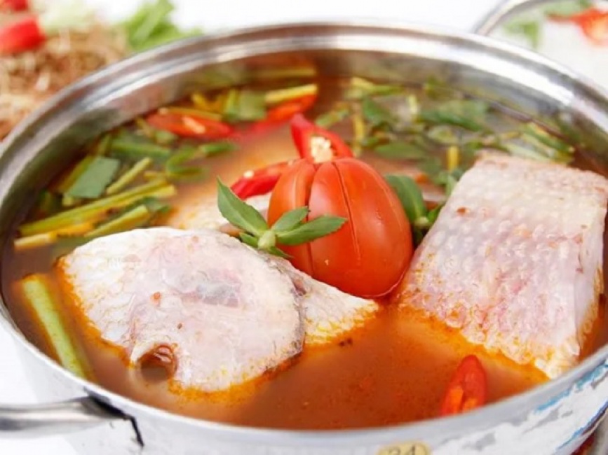 hướng dẫn cách nấu lẩu cá diêu hồng chua cay chuẩn vị thái