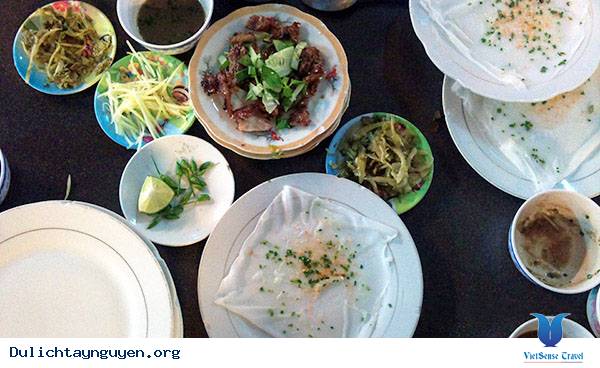 Bánh Ướt Thịt Nướng Tây Nguyên,Banh Uot Thit Nuong Tay Nguyen