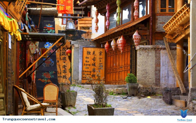 Du lịch Trung Quốc : Khám phá thị trấn cổ Dukezong