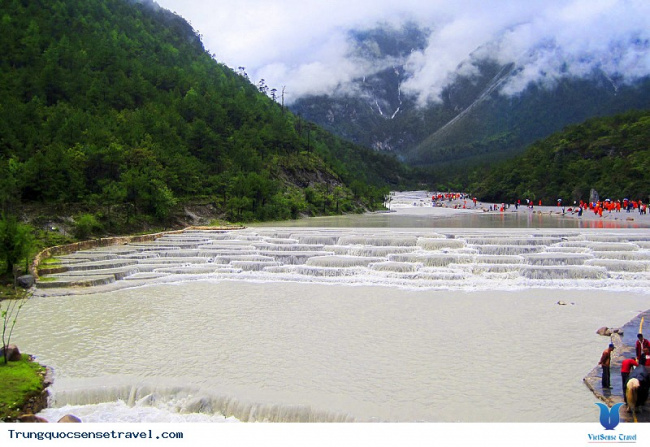 du lịch trung quốc : suối trắng vùng thảo nguyên bai shui tai - shangri-la