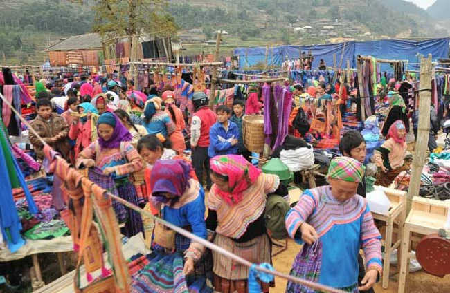 chợ phiên cán cấu – nét văn hoá đặc sắc của đồng bào dân tộc