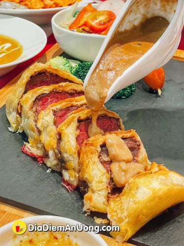 hẹn hò thưởng thức beef wellington xịn sò, lọt top món ngon thế giới tại le monde steak chỉ 249k/người